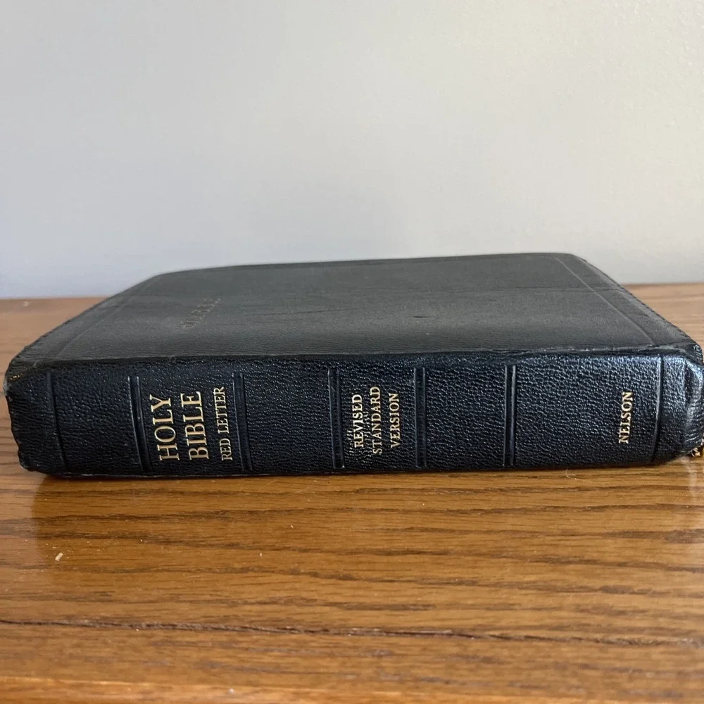 N/A vintage holy